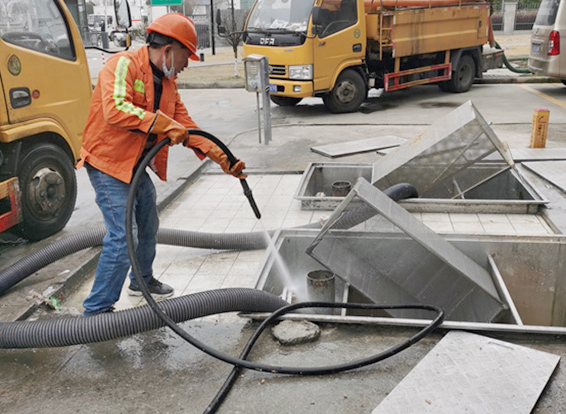 青铜峡隔油池清理